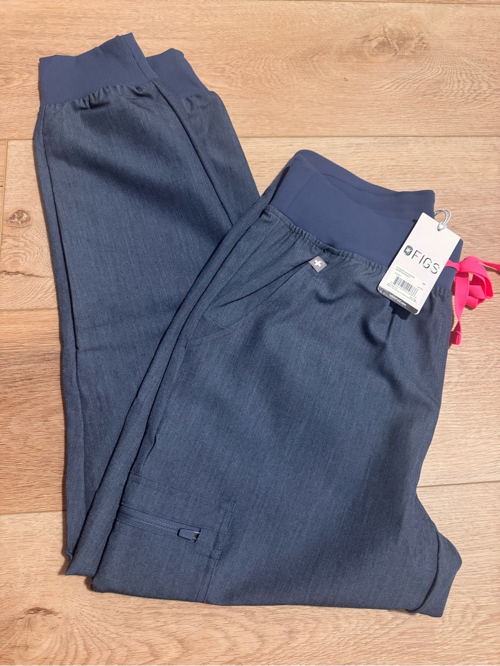 FIGS High Waisted Zamora Jogger Scrub Pants